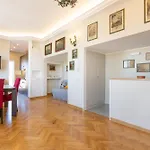 Appartement Argentina Penthouse By In Rome